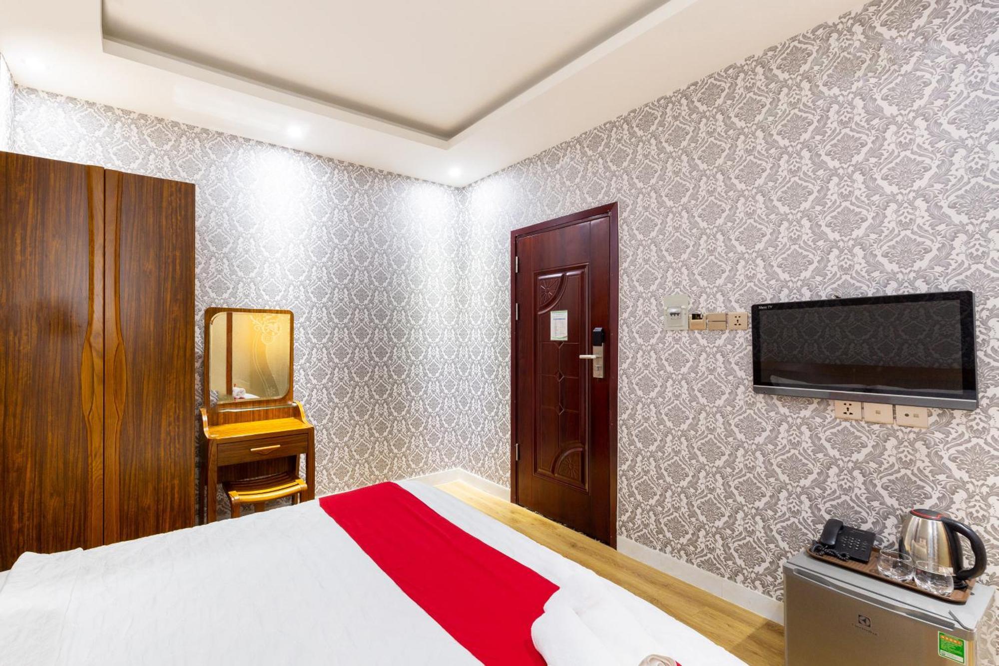 Spring Airport Hotel TP. Hồ Chí Minh Ngoại thất bức ảnh